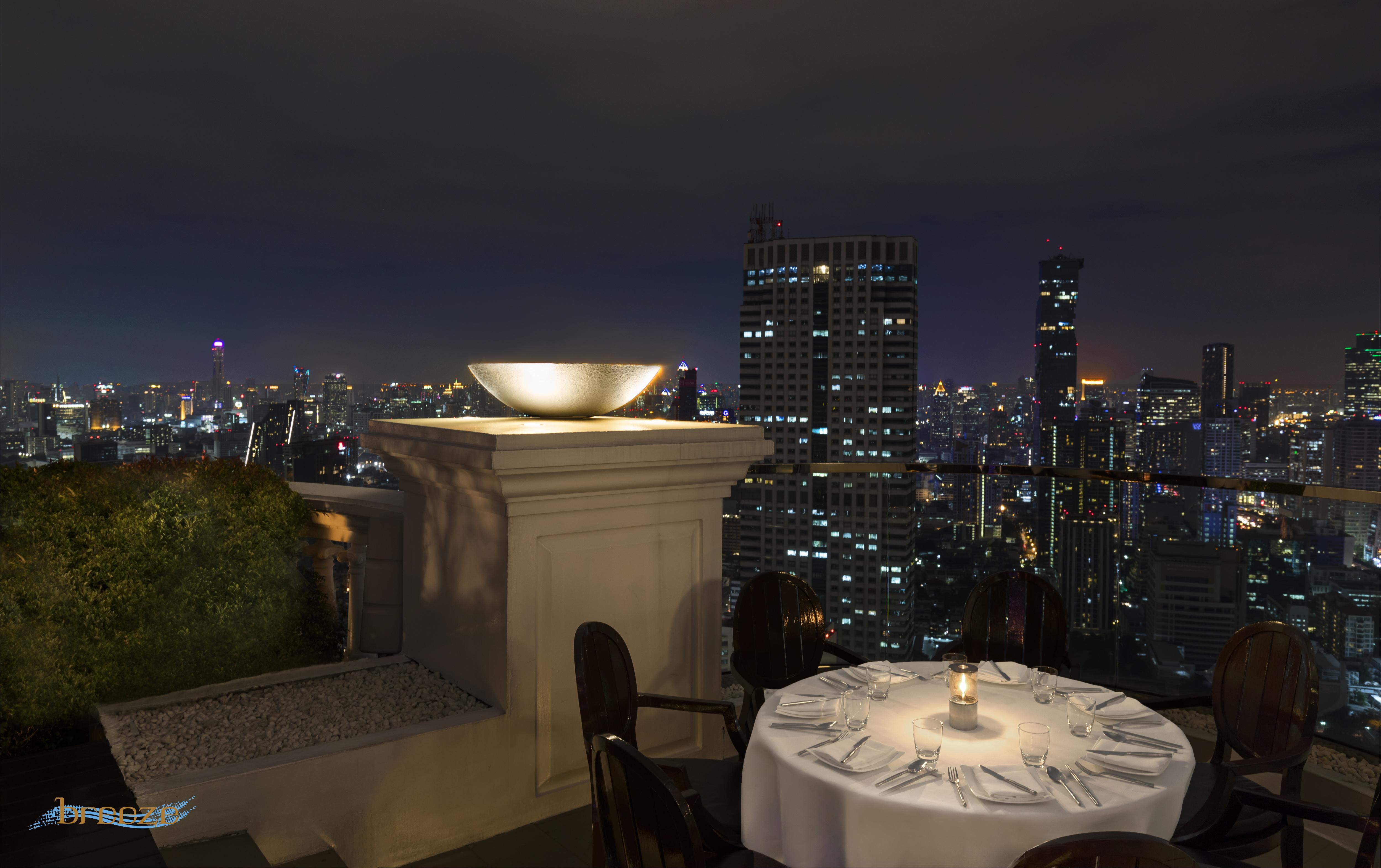 Hotel Lebua At State Tower Bangkok Esterno foto View from the restaurant